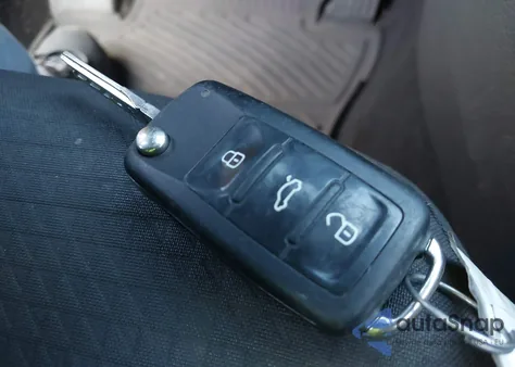 2015 Volkswagen Jetta 2.0L S z USA, uszkodzony, nr VIN 3VW2K7AJXFM215682